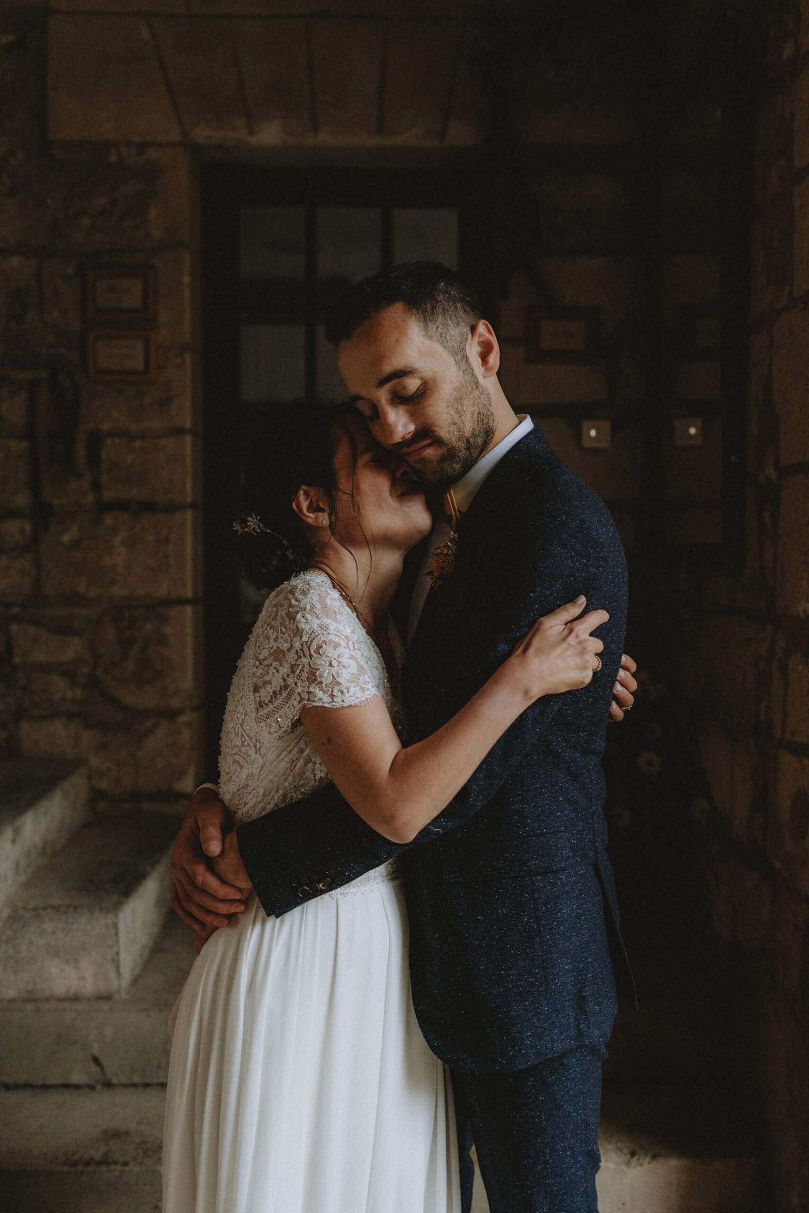 couple de mariés au chateau de Pontarmé